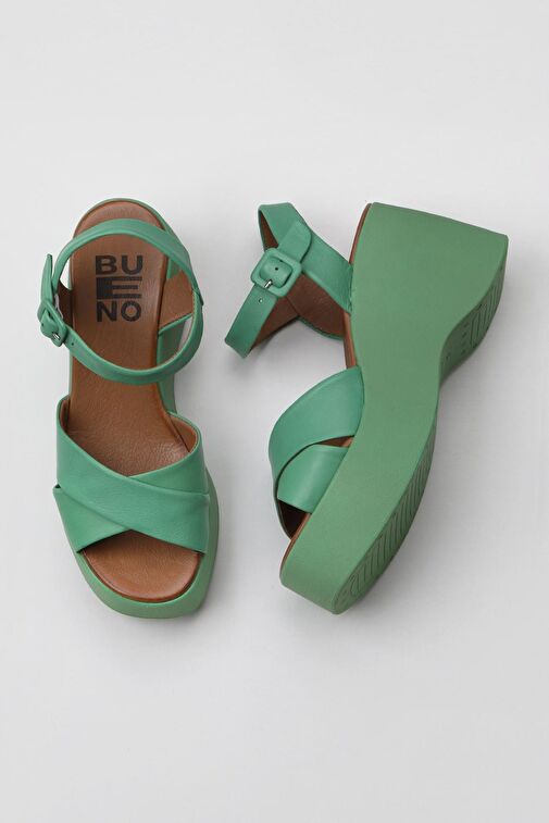 Bueno Shoes Yeşil Koyu Deri Kadın Dolgu Topuklu Sandalet 01wy9001 - Görsel 2