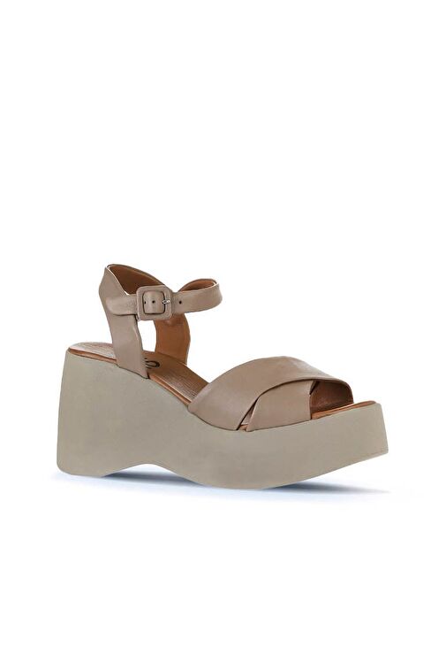Bueno Shoes Gri Deri Kadın Dolgu Topuklu Sandalet 01wy9001 - Görsel 4