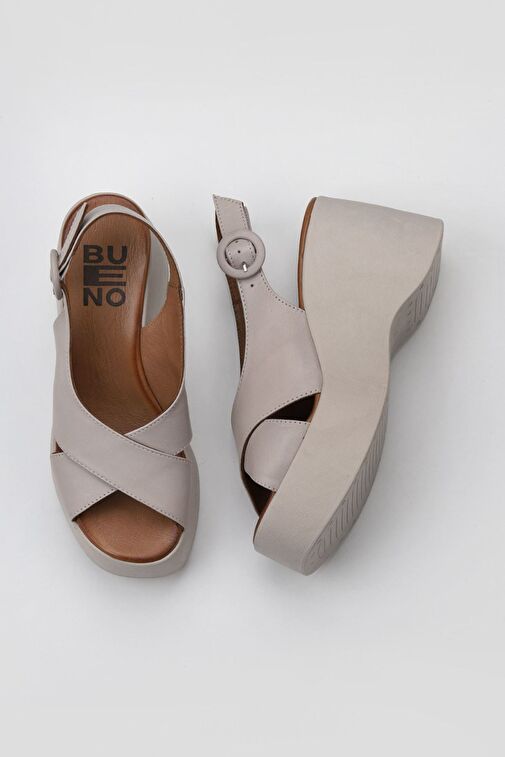 Bueno Shoes Gri Deri Kadın Dolgu Topuklu Sandalet 01wy9007 - Görsel 2
