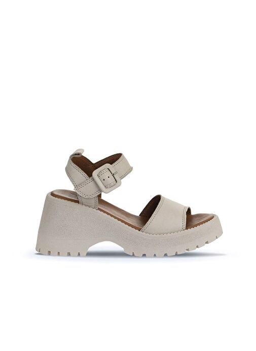 Bueno Shoes Krem Deri Kadın Dolgu Topuklu Sandalet 01wy12600 - Görsel 3