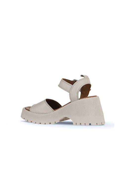 Bueno Shoes Krem Deri Kadın Dolgu Topuklu Sandalet 01wy12600 - Görsel 6