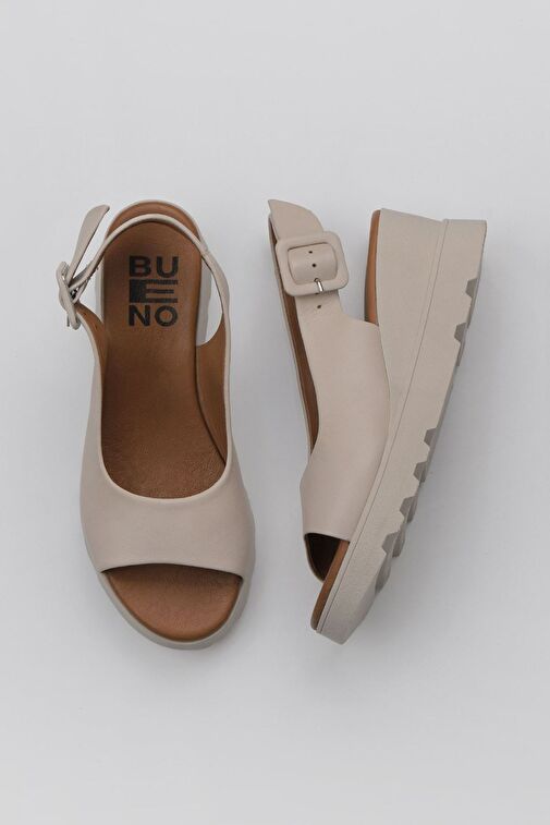 Bueno Shoes Krem Deri Kadın Dolgu Topuklu Sandalet 01wy8600 - Görsel 2