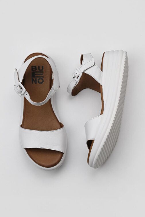 Bueno Shoes Beyaz Deri Kadın Dolgu Topuklu Sandalet 01wy5700 - Görsel 3