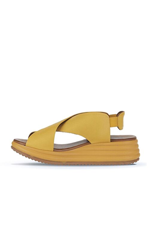 Bueno Shoes Sarı Deri Kadın Dolgu Topuklu Sandalet 01wy5703 - Görsel 5