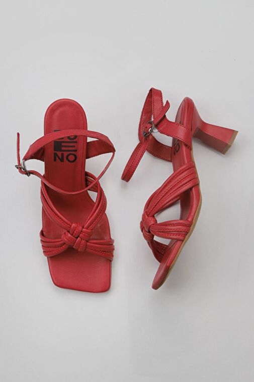 Bueno Shoes Kırmızı Deri Kadın Topuklu Sandalet 01wy6805 - Görsel 2