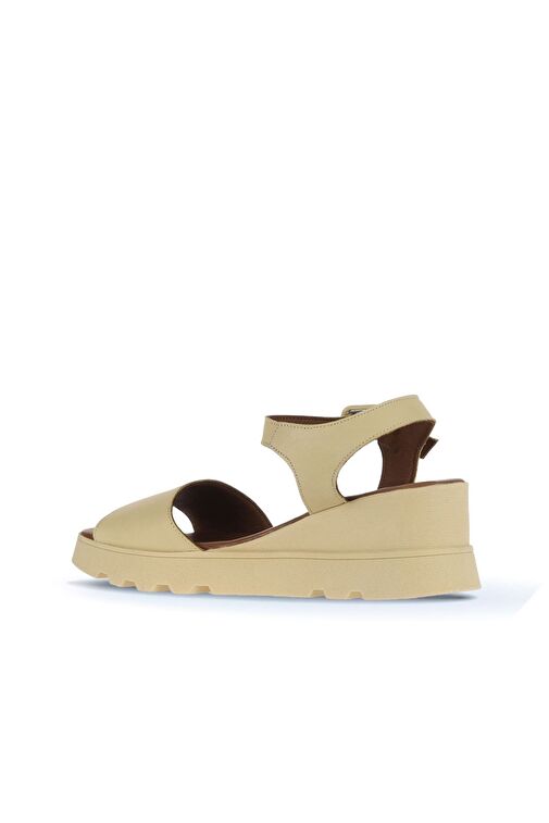 Bueno Shoes Sarı Açık Deri Kadın Dolgu Topuklu Sandalet 01wa0507 - Görsel 5