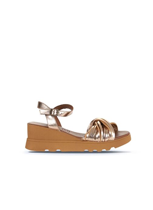 Bueno Shoes Altın Açık Parlak Deri Kadın Dolgu Topuklu Sandalet 01wy8609 - Görsel 2