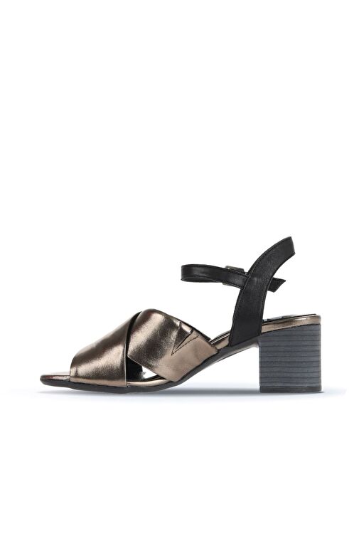 Bueno Shoes Haki Parlak Deri Kadın Topuklu Ayakkabı 01wa2810 - Görsel 4