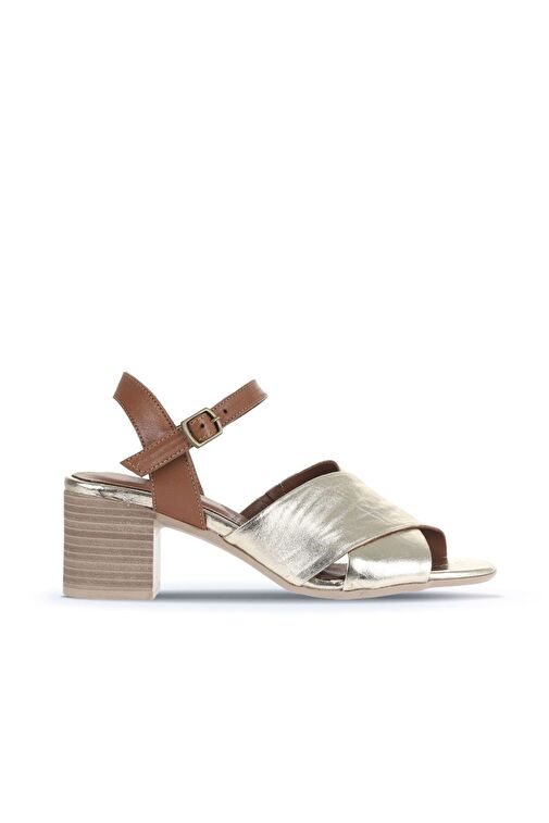 Bueno Shoes Altın Parlak Deri Kadın Topuklu Ayakkabı 01wa2810 - Görsel 3