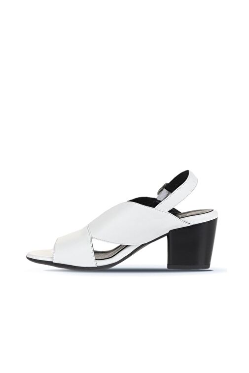 Bueno Shoes Beyaz Deri Kadın Topuklu Sandalet 01wn2603 - Görsel 4