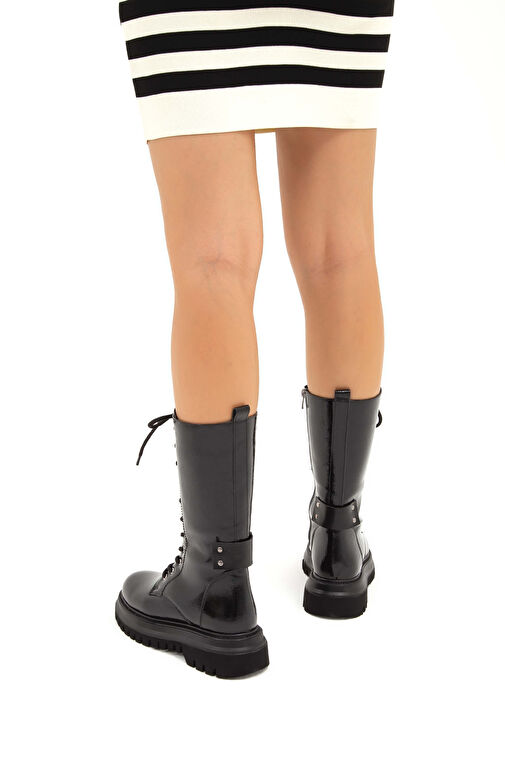 Tamer Tanca Kadın Suni Deri Siyah Rugan POSTAL Bot - Görsel 3