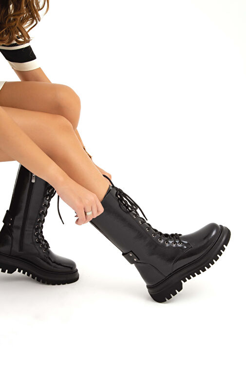 Tamer Tanca Kadın Suni Deri Siyah Rugan POSTAL Bot - Görsel 5