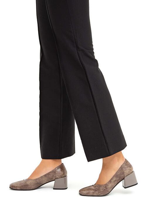 Tamer Tanca Siyah Kadın Rugan Klasik Ayakkabı 94 2441289 BN AYK Y22 - Görsel 4