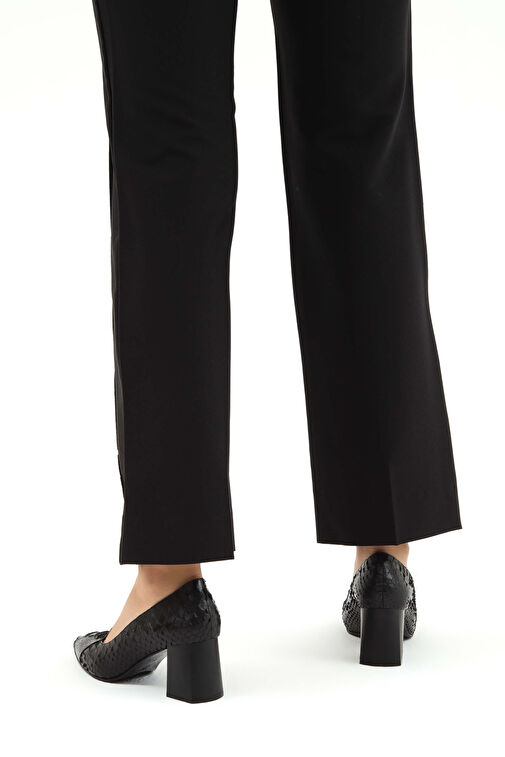 Tamer Tanca Yeşil Kadın Deri Klasik Ayakkabı 33 2023 BN AYK SK22/23 - Görsel 3