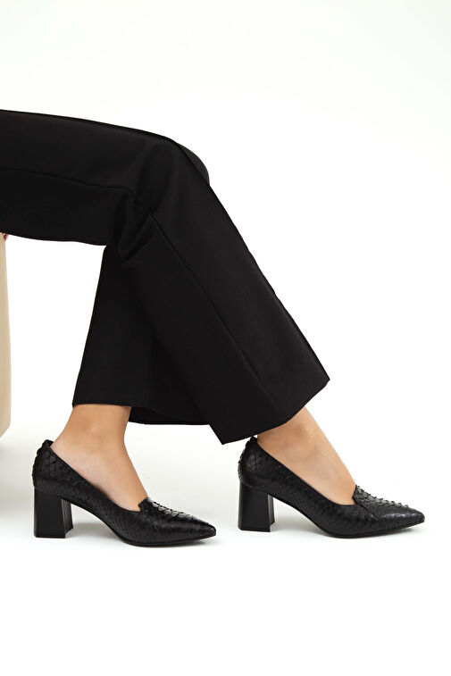 Tamer Tanca Yeşil Kadın Deri Klasik Ayakkabı 33 2023 BN AYK SK22/23 - Görsel 5