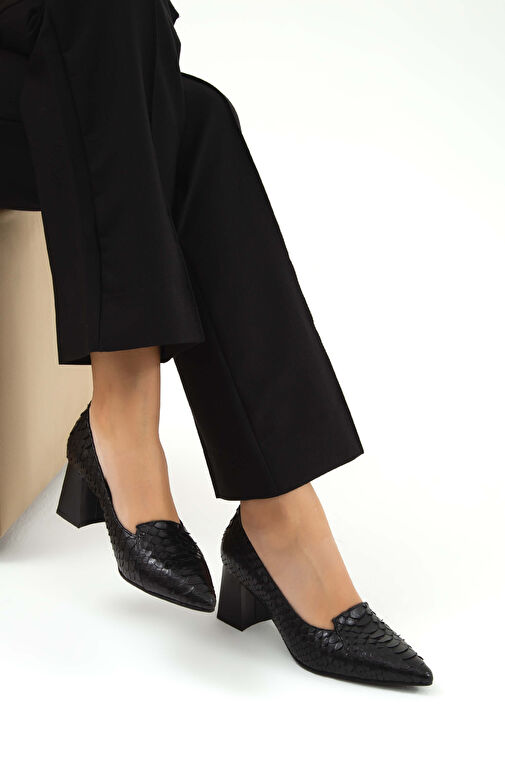 Tamer Tanca Yeşil Kadın Deri Klasik Ayakkabı 33 2023 BN AYK SK22/23 - Görsel 6