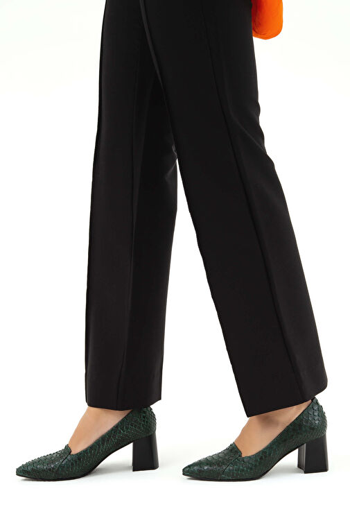 Tamer Tanca Kadın Hakiki Deri Yeşil Yılan Klasik Ayakkabı - Görsel 4