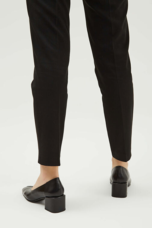 Tamer Tanca Kadın Hakiki Deri Siyah Deri Topuklu Ayakkabı - Görsel 3