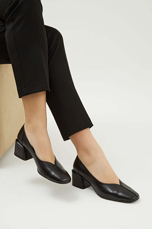 Tamer Tanca Kadın Hakiki Deri Siyah Deri Topuklu Ayakkabı - Görsel 6