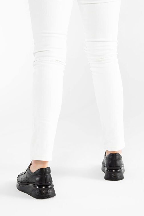 Tamer Tanca Kadın Hakiki Deri Siyah Deri Comfort Ayakkabı - Görsel 3