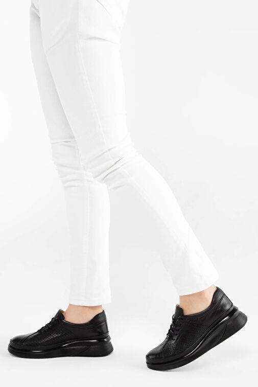 Tamer Tanca Kadın Hakiki Deri Siyah Deri Comfort Ayakkabı - Görsel 4