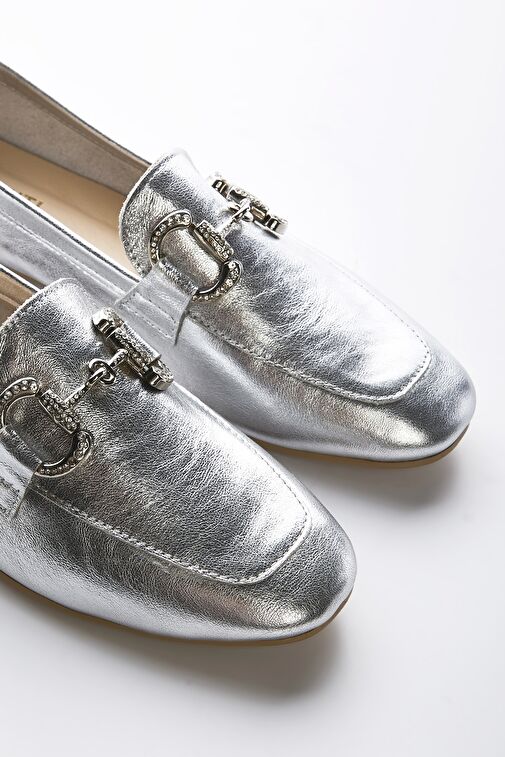 Valmenti Ester Kadın Gümüş Metalik Hakiki Deri Loafer Ayakkabı - Görsel 4
