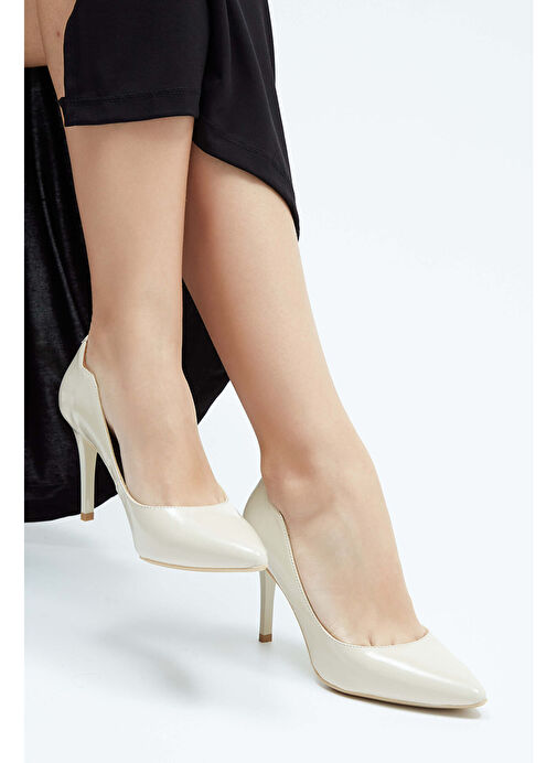 Tamer Tanca Kadın Hakiki Deri Bej Topuklu Ayakkabı - Görsel 9