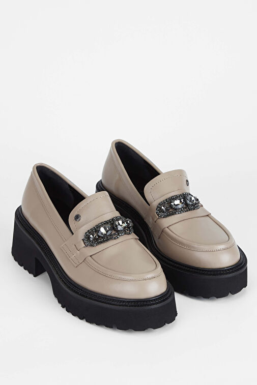 Tamer Tanca Siyah Kadın Rugan Loafer 33 75503 BN AYK SK23/24 - Görsel 3