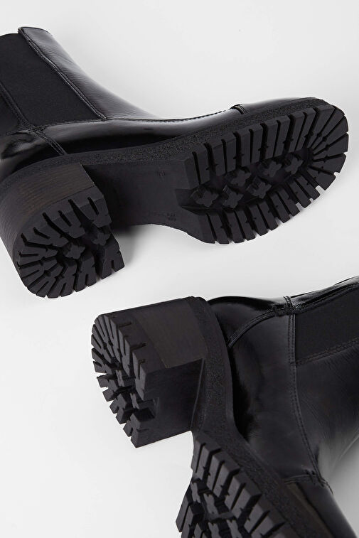 Tamer Tanca Kadın Hakiki Deri Siyah Rugan Casual Bot - Görsel 6