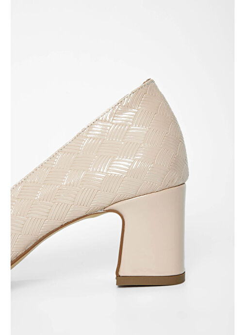 Tamer Tanca Kadın Suni Deri Bej Topuklu Ayakkabı - Görsel 4