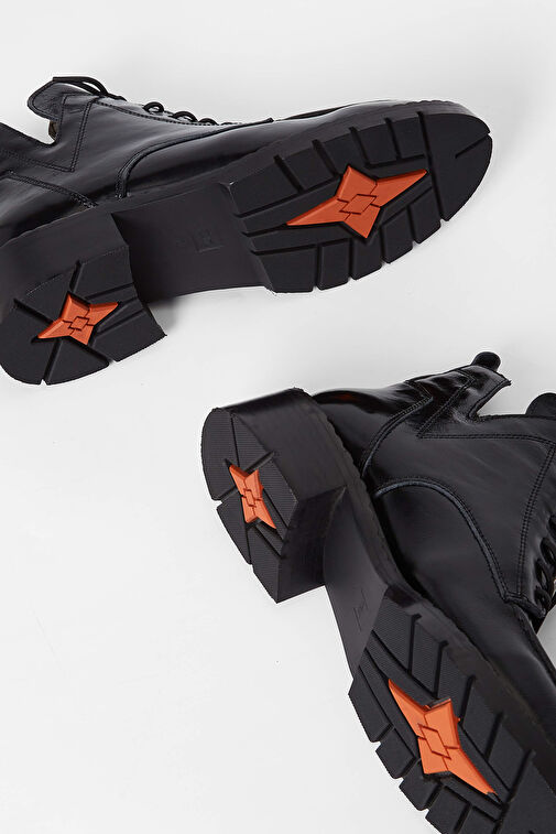 Tamer Tanca Kadın Hakiki Deri Siyah Rugan Casual Bot - Görsel 8