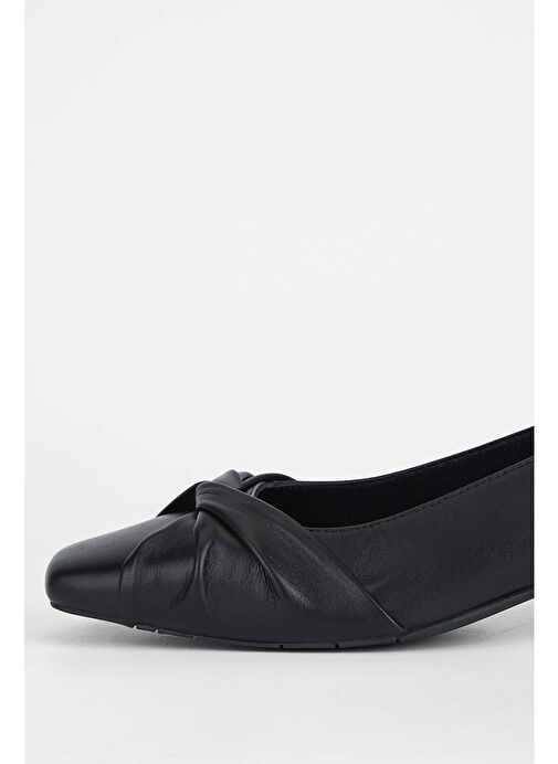 Tamer Tanca Kadın Hakiki Deri Siyah Deri Topuklu Ayakkabı - Görsel 4