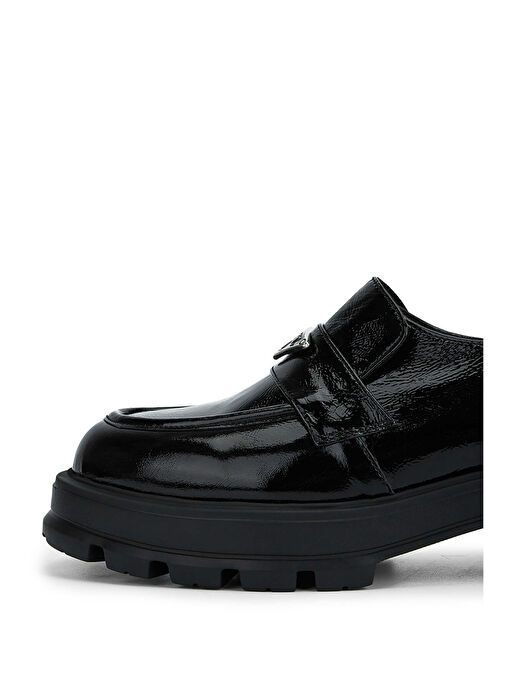 Tamer Tanca Kadın Hakiki Deri Siyah Rugan Loafer Ayakkabı - Görsel 4