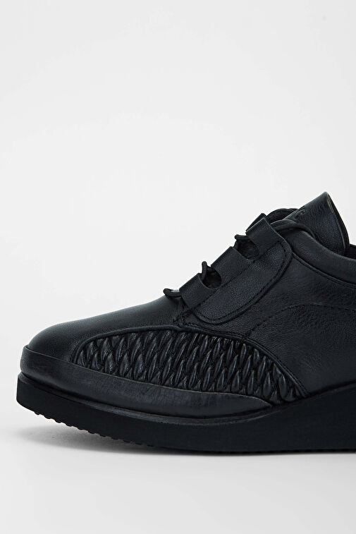 Tamer Tanca Siyah Kadın Deri Günlük Ayakkabı 824 1034 BN AYK SK23/24 - Görsel 4