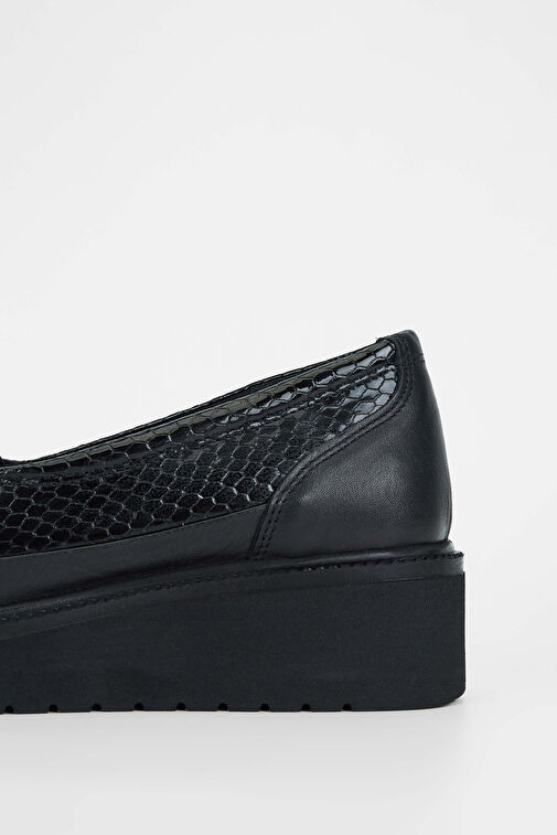 Tamer Tanca Kadın Hakiki Deri Siyah Kroko Casual Ayakkabı - Görsel 5