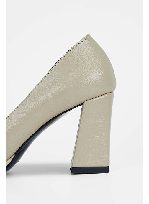 Tamer Tanca Kadın Suni Deri Bej Topuklu Ayakkabı - Görsel 5