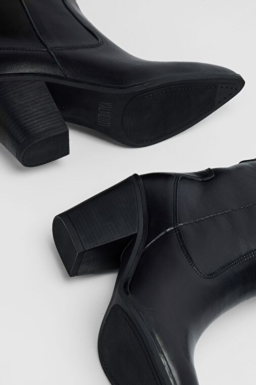 Valmenti Avıor Kadın Siyah Hakiki Deri Casual Bot - Görsel 7