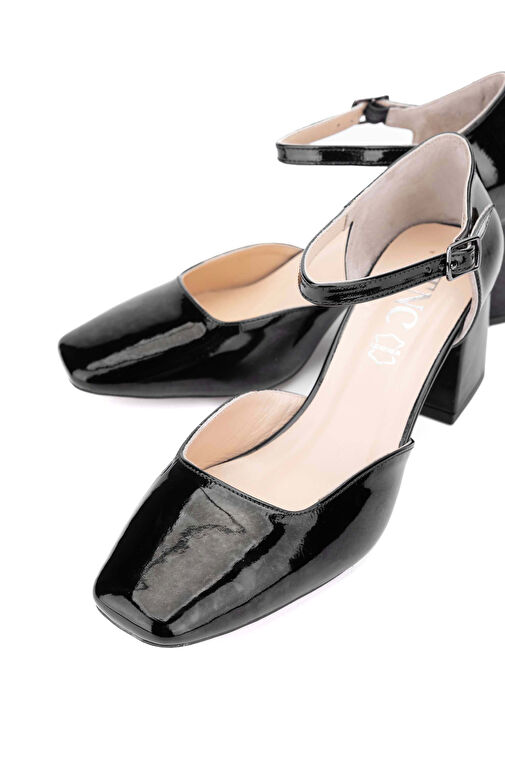 Tamer Tanca Kadın Suni Deri Siyah Rugan Topuklu Ayakkabı - Görsel 5