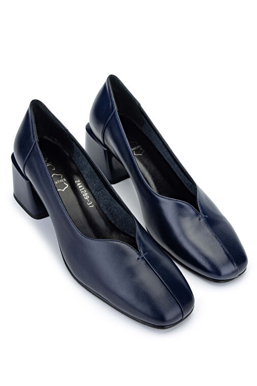 Tamer Tanca Kadın Hakiki Deri Lacivert Topuklu Ayakkabı - Görsel 3