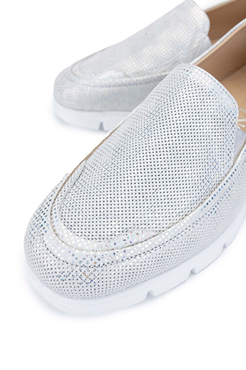 Tamer Tanca Kadın Hakiki Deri Gümüş Metalik Casual Ayakkabı - Görsel 4