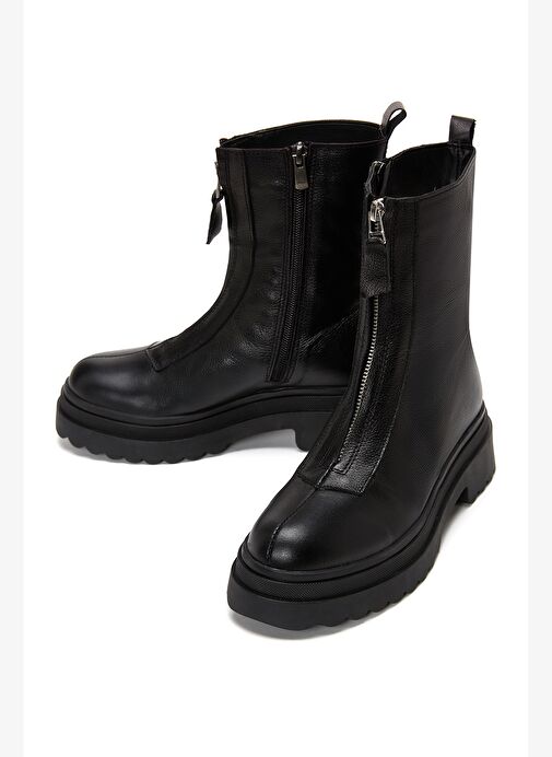Kadın Siyah Fermuarlı Kalın Tabanlı Deri Bot 25WFD182218 - Görsel 4