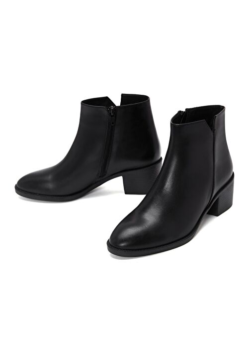 Kadın Siyah Fermuarlı Kısa Kalın Topuklu Deri Bot 25WFD160518 - Görsel 4