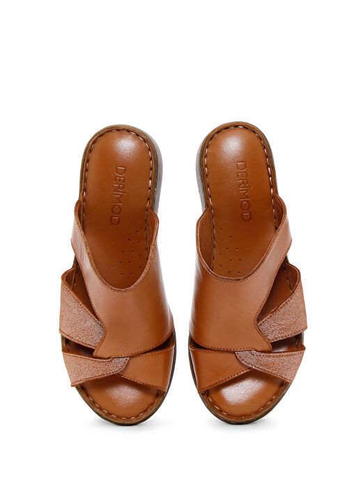 Derimod Derimod Kadın Taba Dolgu Topuklu Deri Comfort Terlik 24SFD320118 Sandalet & Terlik | Boyner Taba - 7. görsel