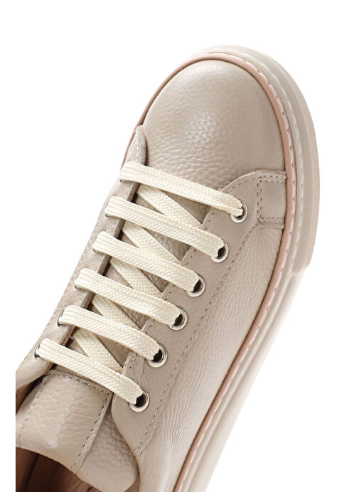 Kadın Bej Bağcıklı Kalın Tabanlı Deri Sneaker 24SFD1305FT - Görsel 9