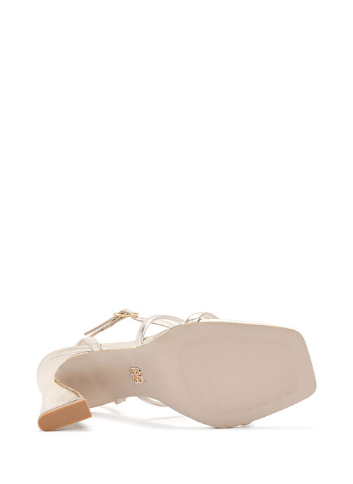 Kadın Altın Bilekten Bantlı Topuklu Metalik Sandalet 24SFE390832 - Görsel 7