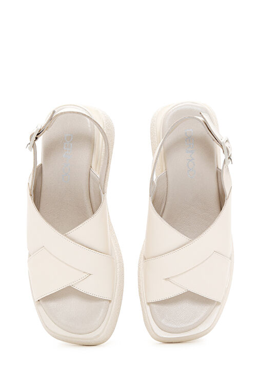 Kadın Bej Bilekten Bantlı Kalın Tabanlı Deri Sandalet 24SFD200218 - Görsel 7