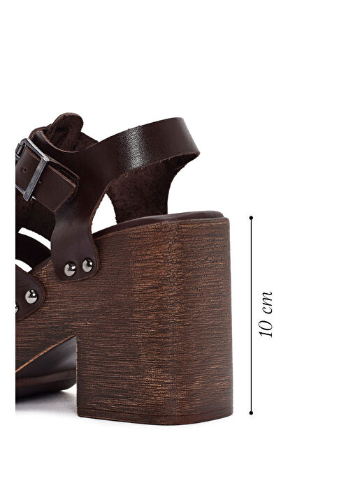 Kadın Kahverengi Kalın Topuklu Tokalı Deri Sandalet 24SFD152118 - Görsel 3