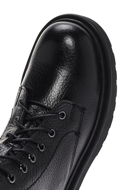 Kadın Siyah Deri Fermuarlı Postal Bot 24WFD1818FT - Görsel 9