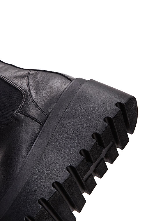 Kadın Siyah Dolgu Topuklu Deri Chelsea Bot 24WFD181718 - Görsel 9