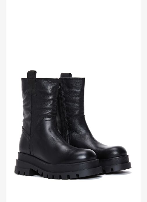 Kadın Siyah Kalın Tabanlı Deri Bot 23WFD184018 - Görsel 4